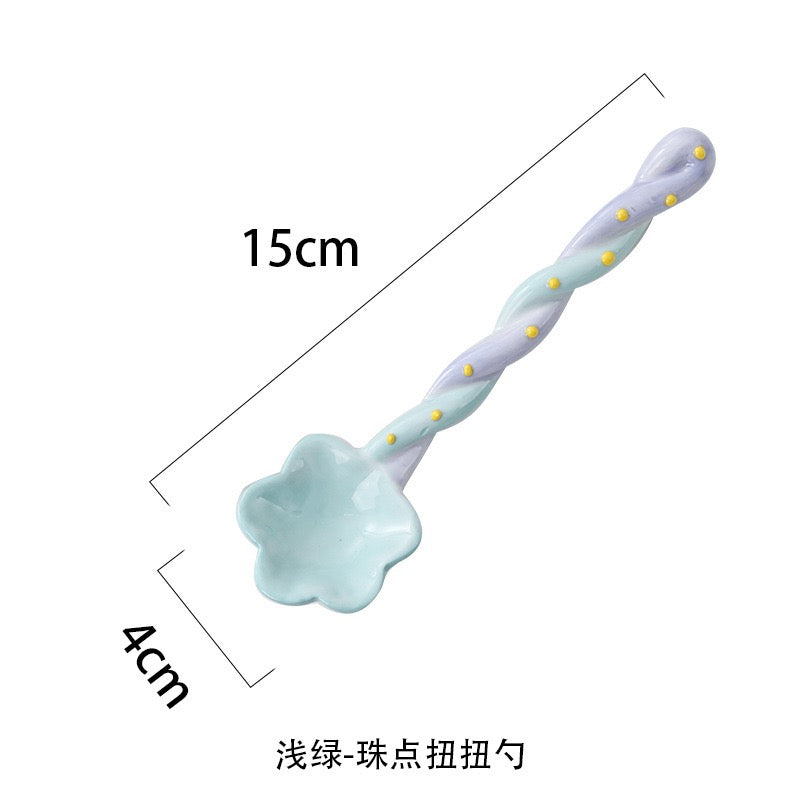 糖果色扭扭甜品勺
